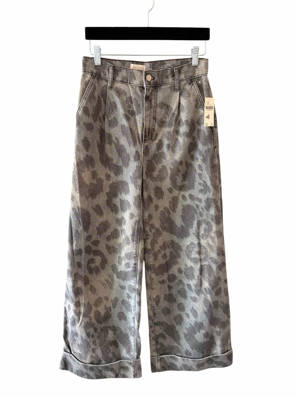 Pilcro Wide Leg Jeans in Gray Leopard Print